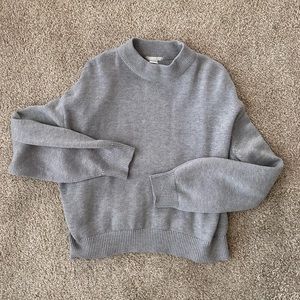 H&M grey crew neck sweater